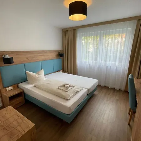 Kernsanierte In Ruhiger Und Zentraler Lage By Interhome