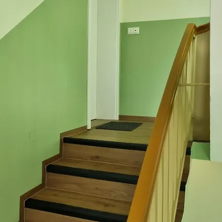 דירה Kernsanierte In Ruhiger Und Zentraler Lage By Interhome